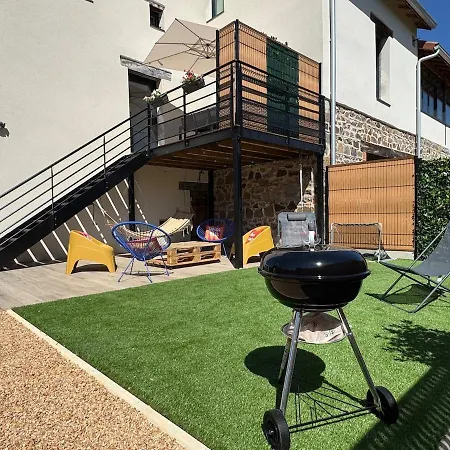 Les Voussettes Ferienhaus